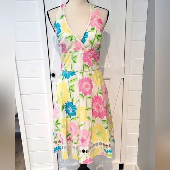 Lilly Pulitzer Floral Halter Fit and Flare Dress with Eyelet Detail Size 6 - Picture 1 of 13